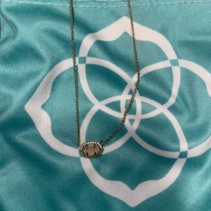 KENDRA SCOTT NECKLACE